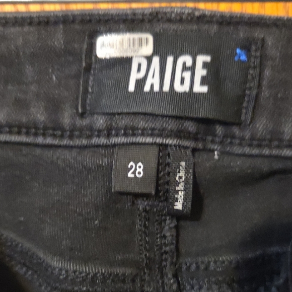 PAIGE Charcoal Skinny Jeans - Picture 6 of 9